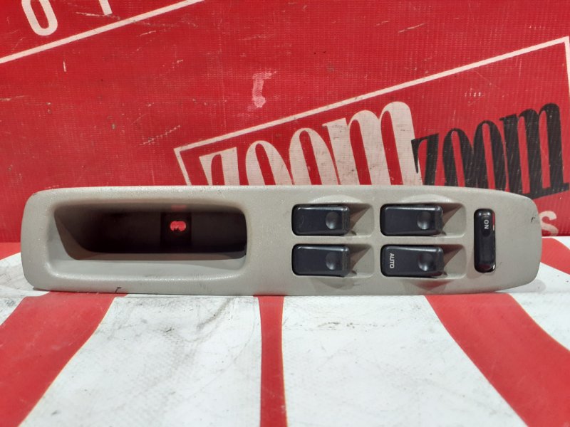 Блок управления стеклоподъемниками Mazda Demio DW3W B3-E 1996 передний правый (б/у)