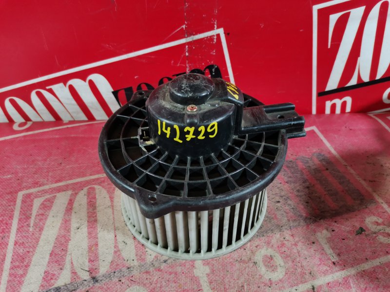 Вентилятор (мотор отопителя) Mazda Atenza GG3P L3-VE 2002 (б/у)