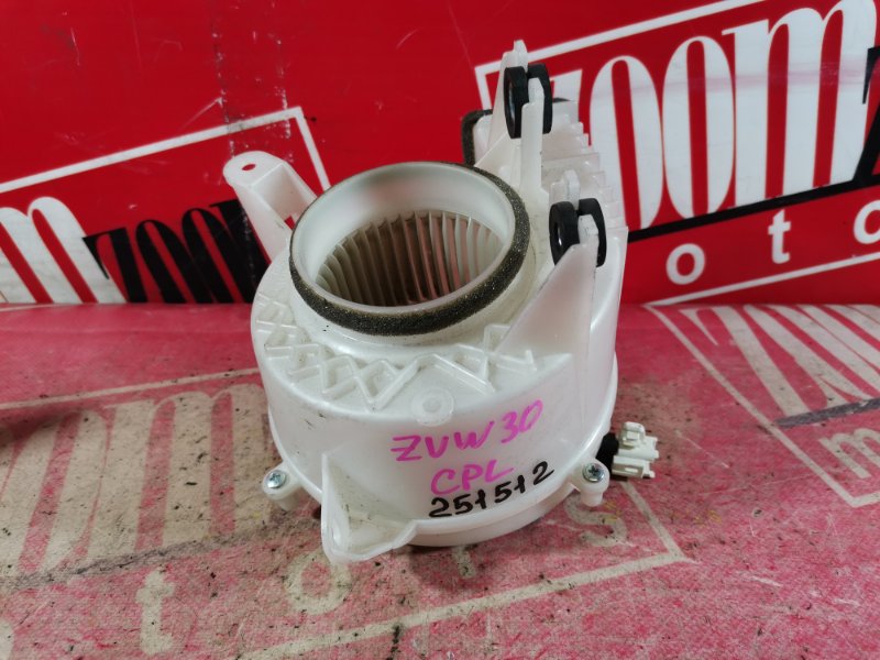 Вентилятор (мотор отопителя) Toyota Prius ZVW30 2ZR-FXE 2009 задний (б/у)