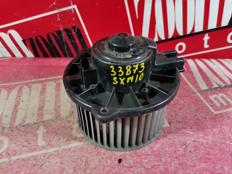 Вентилятор (мотор отопителя) Toyota Ipsum SXM10G 1996 передний (б/у)