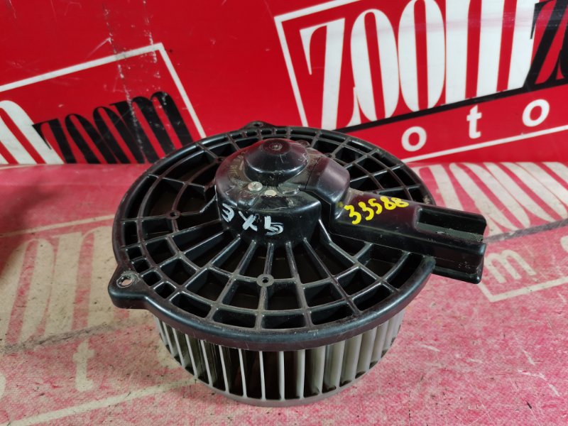 Вентилятор (мотор отопителя) Toyota Altezza SXE10 1998 передний (б/у)
