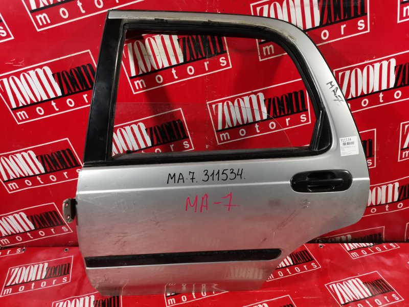 Дверь боковая Honda Domani MA7 D15B 1992 задняя левая серебро (б/у)