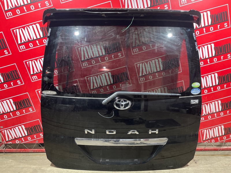 Дверь задняя багажника Toyota Noah AZR60 1AZ-FSE 2001 задняя черный