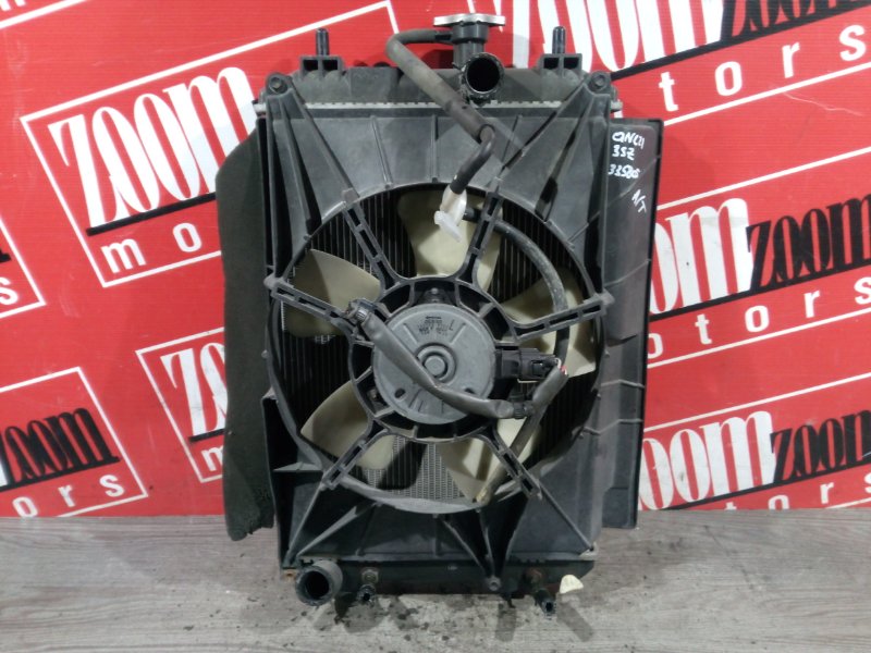 Радиатор двигателя Toyota Bb QNC21 3SZ-FE 2005 передний (б/у)