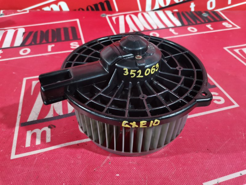 Вентилятор (мотор отопителя) Toyota Altezza GXE10 1G-FE 1998 (б/у)