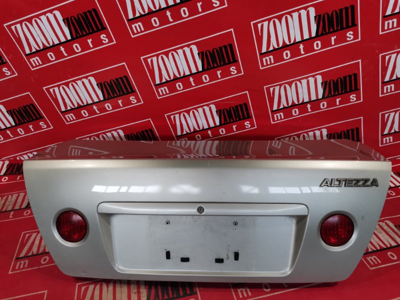 Крышка багажника Toyota Altezza GXE10 1G-FE 2001 задняя серебро (б/у)