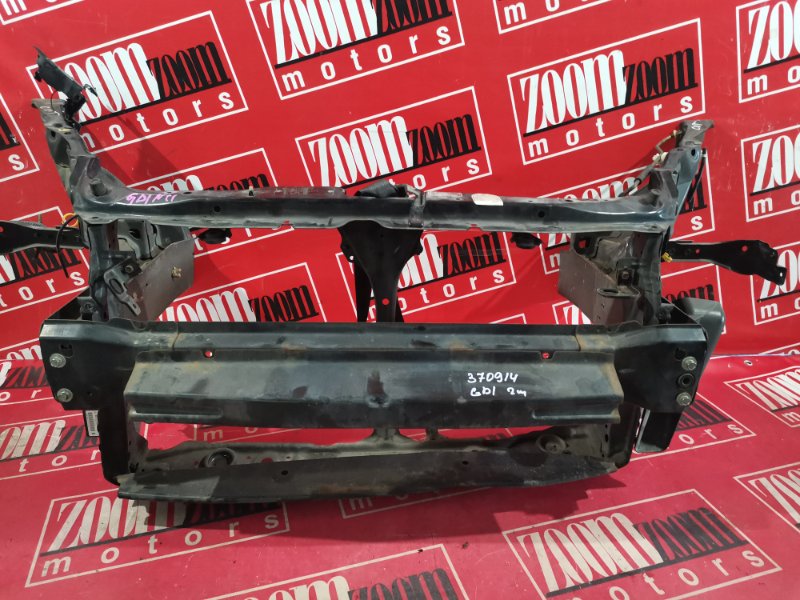 Рамка радиатора Honda Fit GD1 L13A 2004 передняя черный
