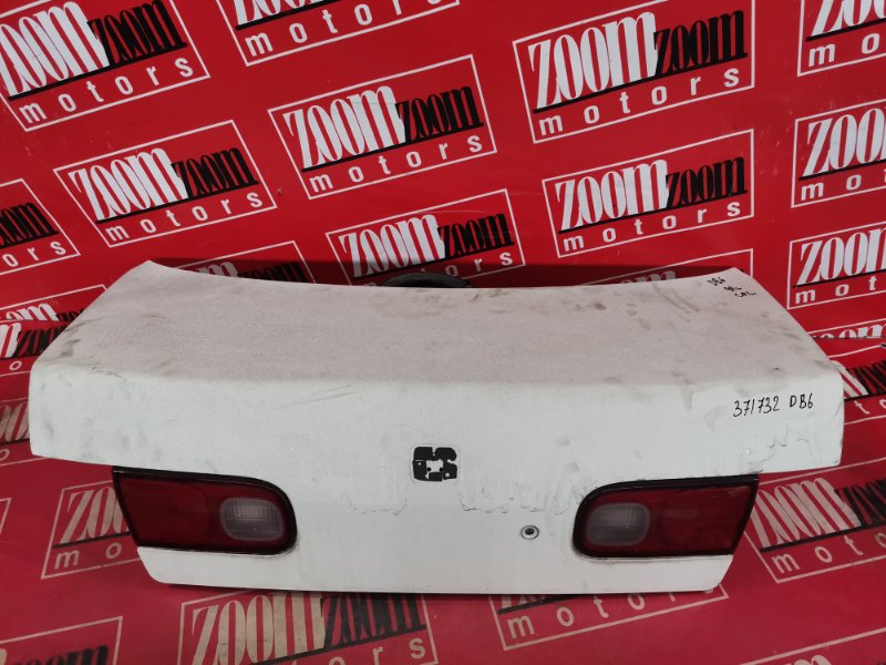 Крышка багажника Honda Integra DB6 ZC 1995 задняя белый (б/у)