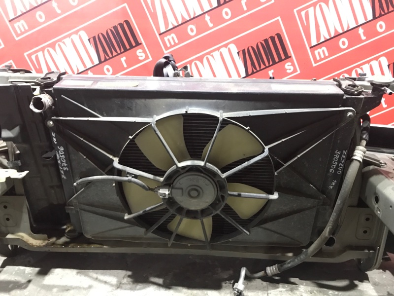 Радиатор двигателя Toyota Premio ZZT240 1ZZ-FE 2001 передний (б/у)