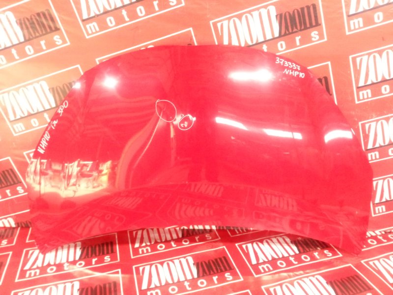 Капот Toyota Aqua NHP10 1NZ-FXE 2011 красный (б/у)