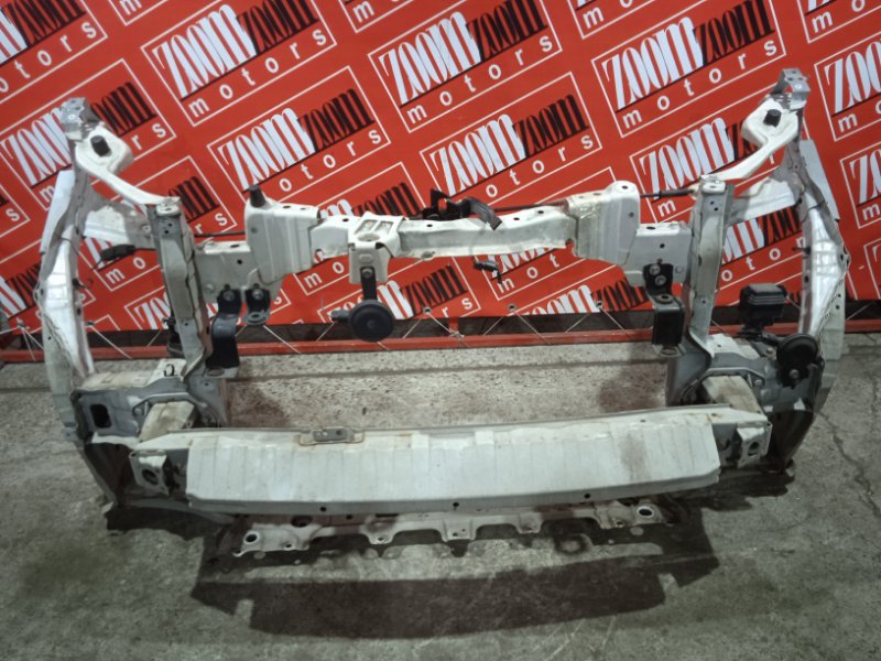 Рамка радиатора Honda Freed Spike GP3 LEA 2014 передняя (б/у)
