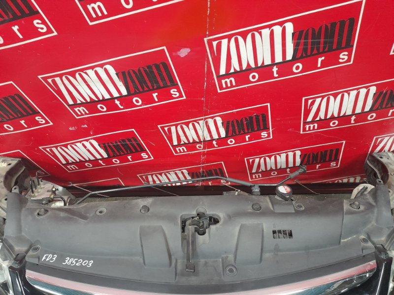 Накладка на решетку радиатора Honda Civic FD3 LDA 2005 (б/у)