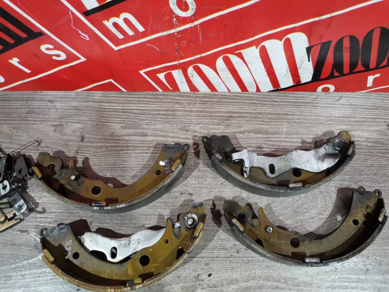 Колодки тормозные задние AIRWAVE 2005-2010 GJ1 L15A Колодки тормозные задние AIRWAVE 2005-2010 GJ1 L15A