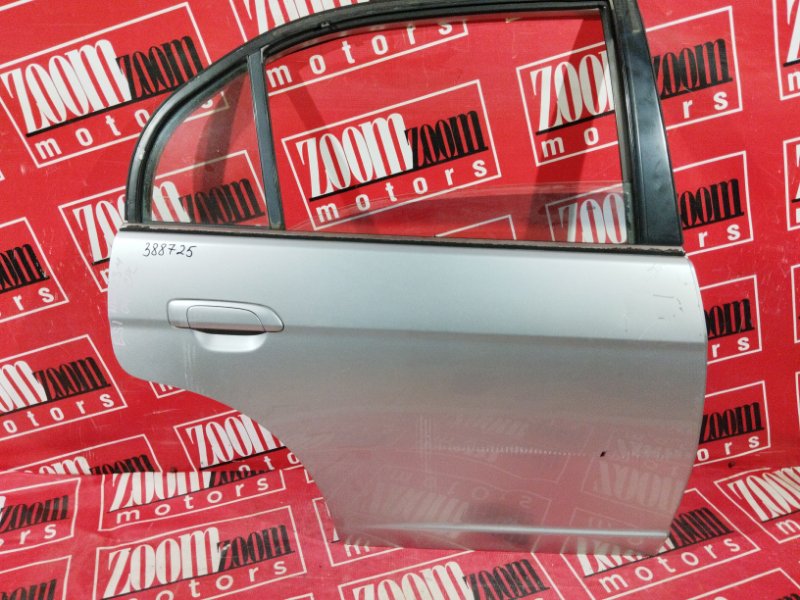 Дверь боковая Honda Civic Ferio ES1 D15B 2000 задняя правая серебро (б/у)