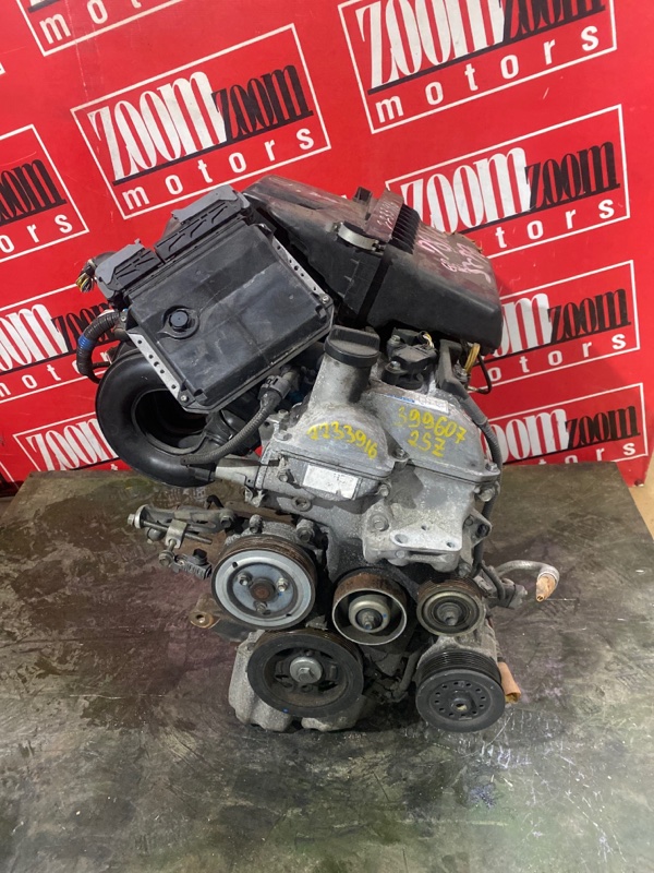 Двигатель Toyota Vitz SCP90 2SZ-FE 2005 2233916 (б/у)