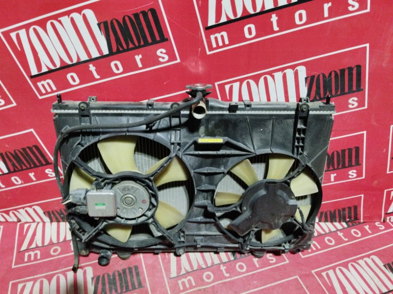Радиатор двигателя Mitsubishi Grandis NA4W 4G69 2005 (б/у)