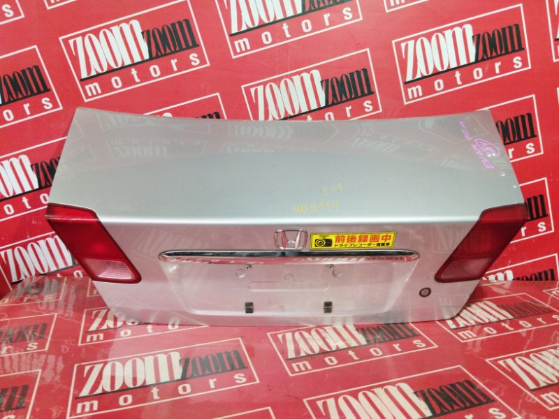 Крышка багажника Honda Civic Ferio ES1 D15B 2000 задняя серебро (б/у)