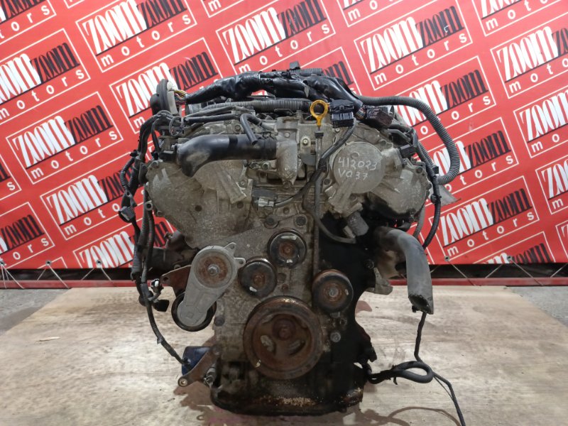 Двигатель Nissan Fuga KY51 VQ37VHR 2009 №160743A (б/у)