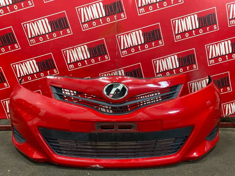 Бампер Toyota Vitz KSP130 1KR-FE 2010 передний красный (б/у)
