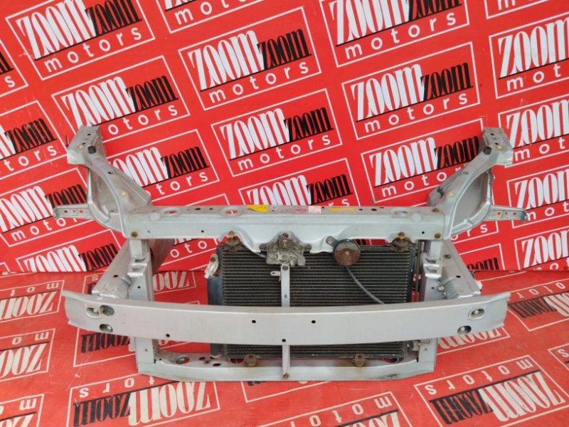 Рамка радиатора Toyota Vitz SCP10 1SZ-FE 2000 серебро (б/у)