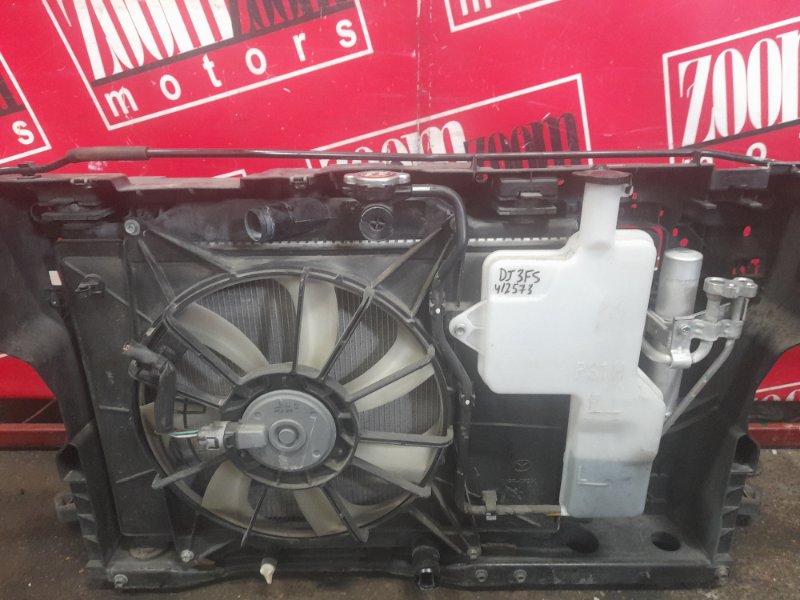 Радиатор двигателя Mazda Demio DJ3FS P3-VPS 2014 (б/у)