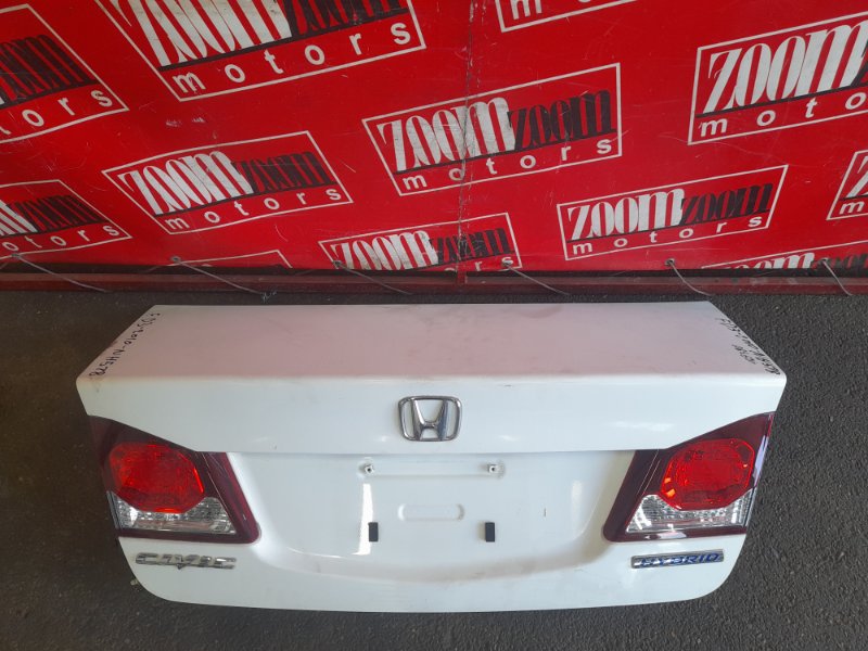 Крышка багажника Honda Civic FD3 LDA 2005 белый (б/у)