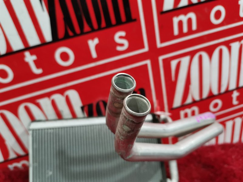 Радиатор отопителя CIVIC 2005-2008 FD1 R18A Радиатор отопителя CIVIC 2005-2008 FD1 R18A