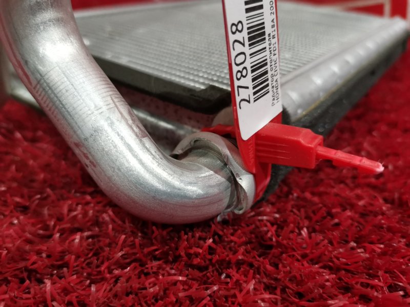 Радиатор отопителя CIVIC 2005-2008 FD1 R18A Радиатор отопителя CIVIC 2005-2008 FD1 R18A