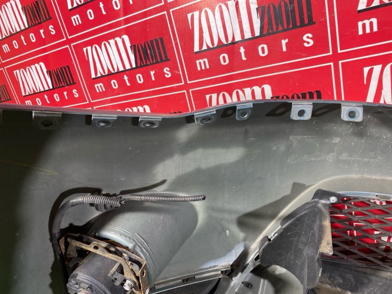 Бампер передний OUTLANDER 2005-2012 CW5W 4B12