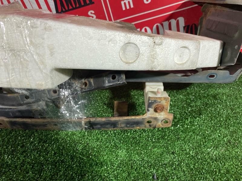 Усилитель бампера передний OUTLANDER 2005-2012 CW5W 4B12