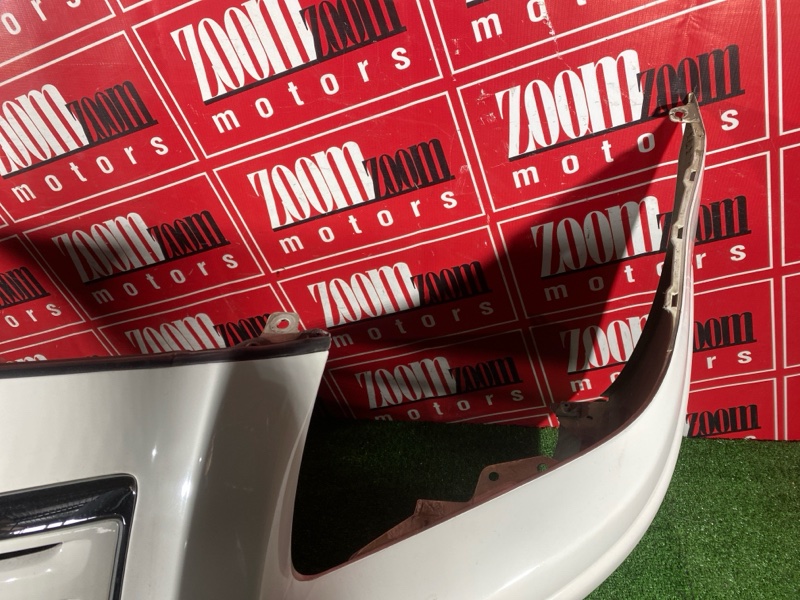 Бампер передний AVENSIS 2002-2010 AZT250 1AZ-FSE