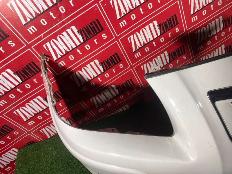 Бампер передний AVENSIS 2002-2010 AZT250 1AZ-FSE