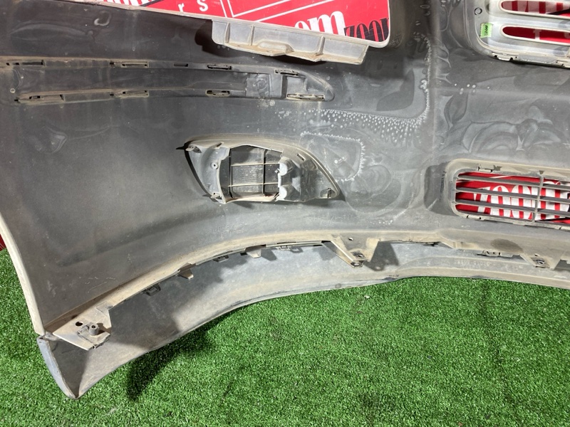 Бампер передний AVENSIS 2002-2010 AZT250 1AZ-FSE