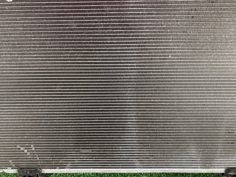 Радиатор кондиционера TOYOTA AVENSIS AZT250 1AZ-FSE