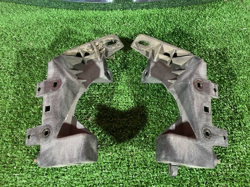 Решетка радиатора PRESAGE 1998-2003 HU30 VQ30DE