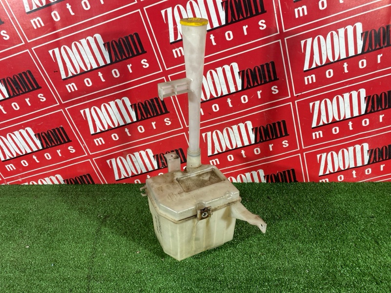 Бачок омывателя NISSAN PRESAGE HU30 VQ30DE