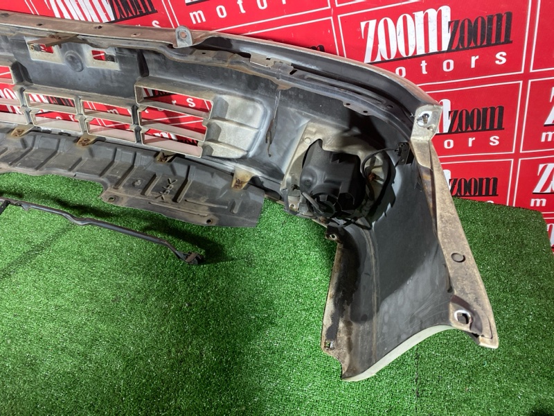 Бампер передний PRESAGE 1998-2003 HU30 VQ30DE