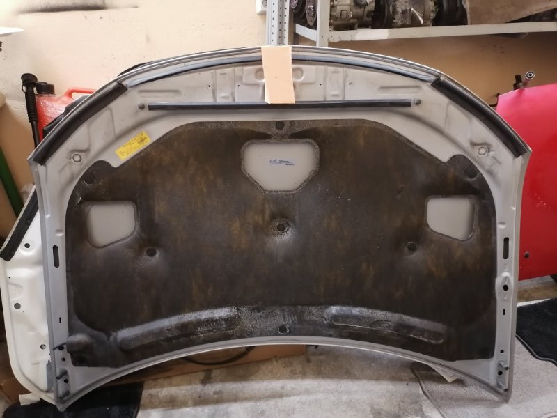 Капот OUTLANDER CW5W 4B12