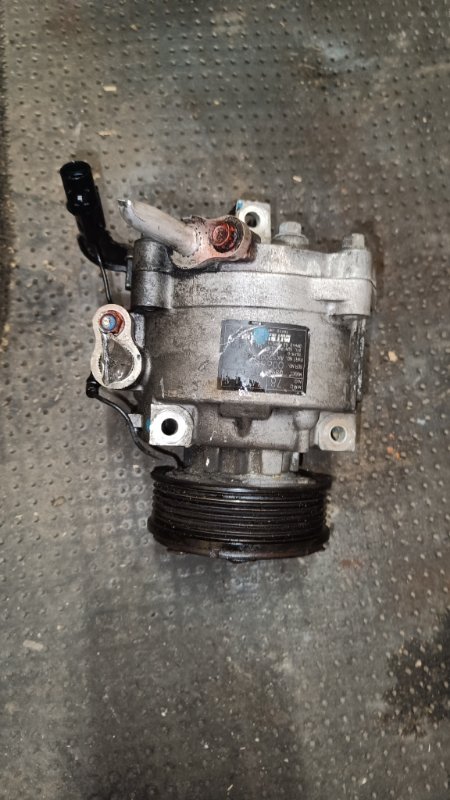 Компрессор кондиционера Mitsubishi OUTLANDER CW4W 4B11