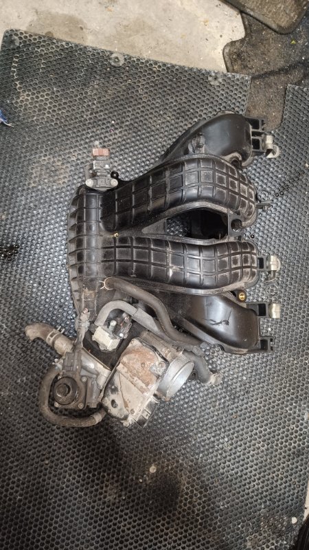 Коллектор впускной Mitsubishi LANCER 2012 CY3A 4B11 1540A069 контрактная