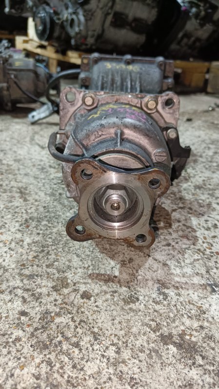 Редуктор X-Trail 2012 T31 QR25DE Редуктор X-Trail 2012 T31 QR25DE