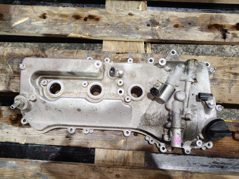 Крышка клапанов левая Lexus is250 2010 GSE20 4GRFSE 11202-31022 контрактная