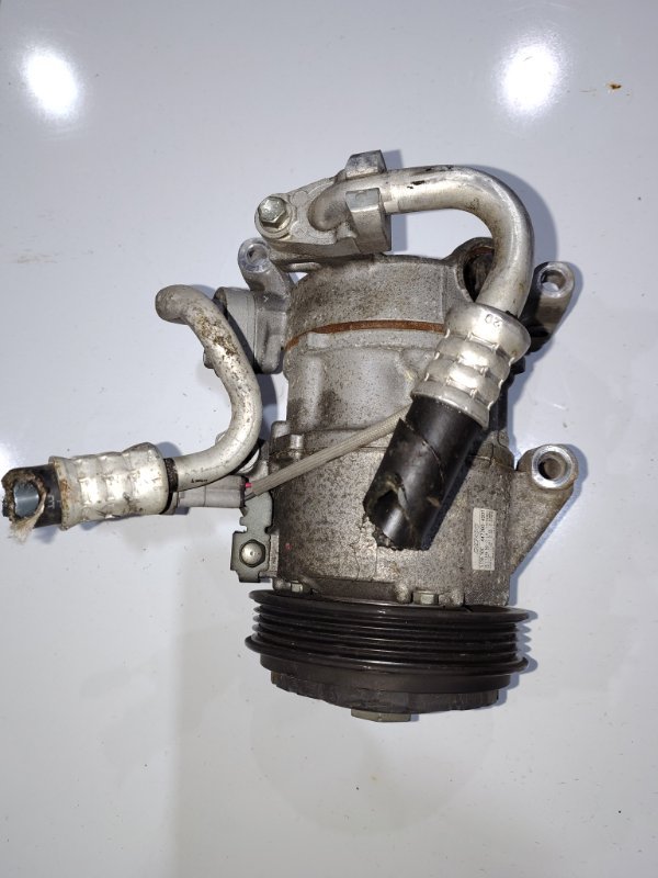 Компрессор кондиционера TOYOTA VITZ NSP130 1NR-FE 88310-52730 контрактная