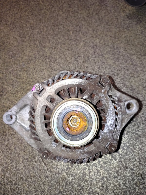 Генератор Mitsubishi Lancer CY4A 4B11 1800A053 контрактная