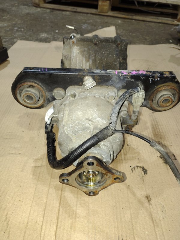 Редуктор задний Nissan QASHQAI J10