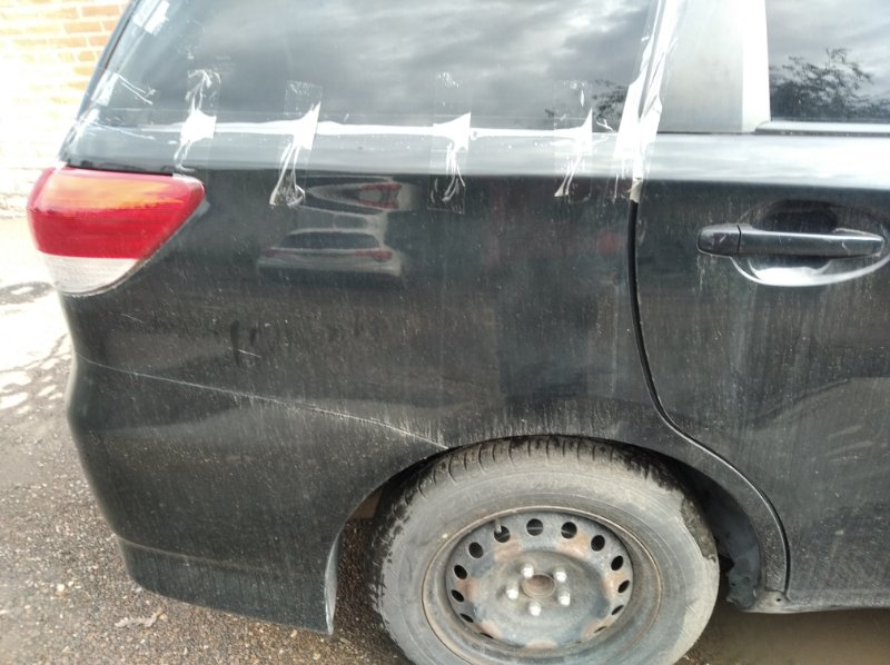Крыло TOYOTA WiSH ZGE20 2ZR-FAE 2010 заднее правое (б/у)