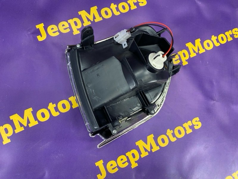 Габарит передний правый TOYOTA LAND CRUISER HDJ81 1HD-FT