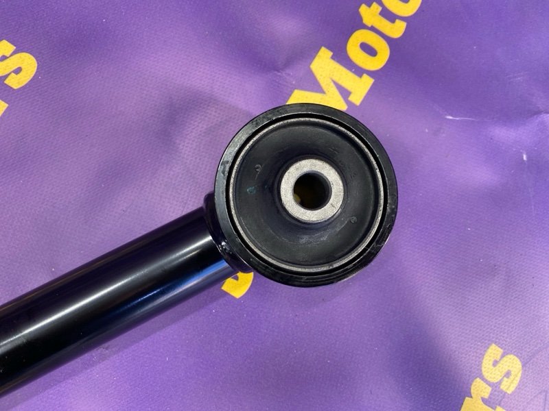 Тяга продольная задняя LAND CRUISER URJ202 1UR-FE