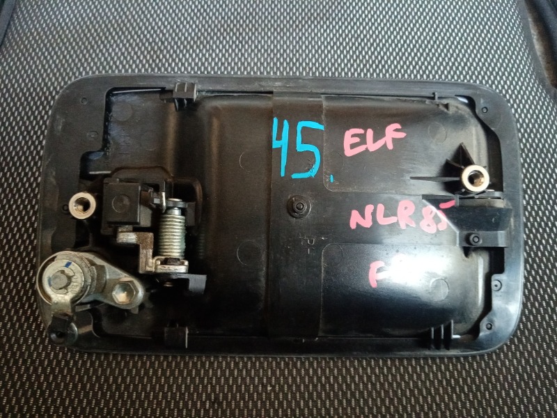 Ручка двери передняя правая ELF NLR85