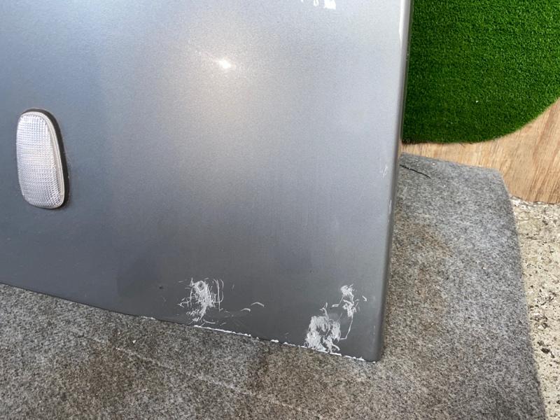 Крыло переднее левое SRX 2003